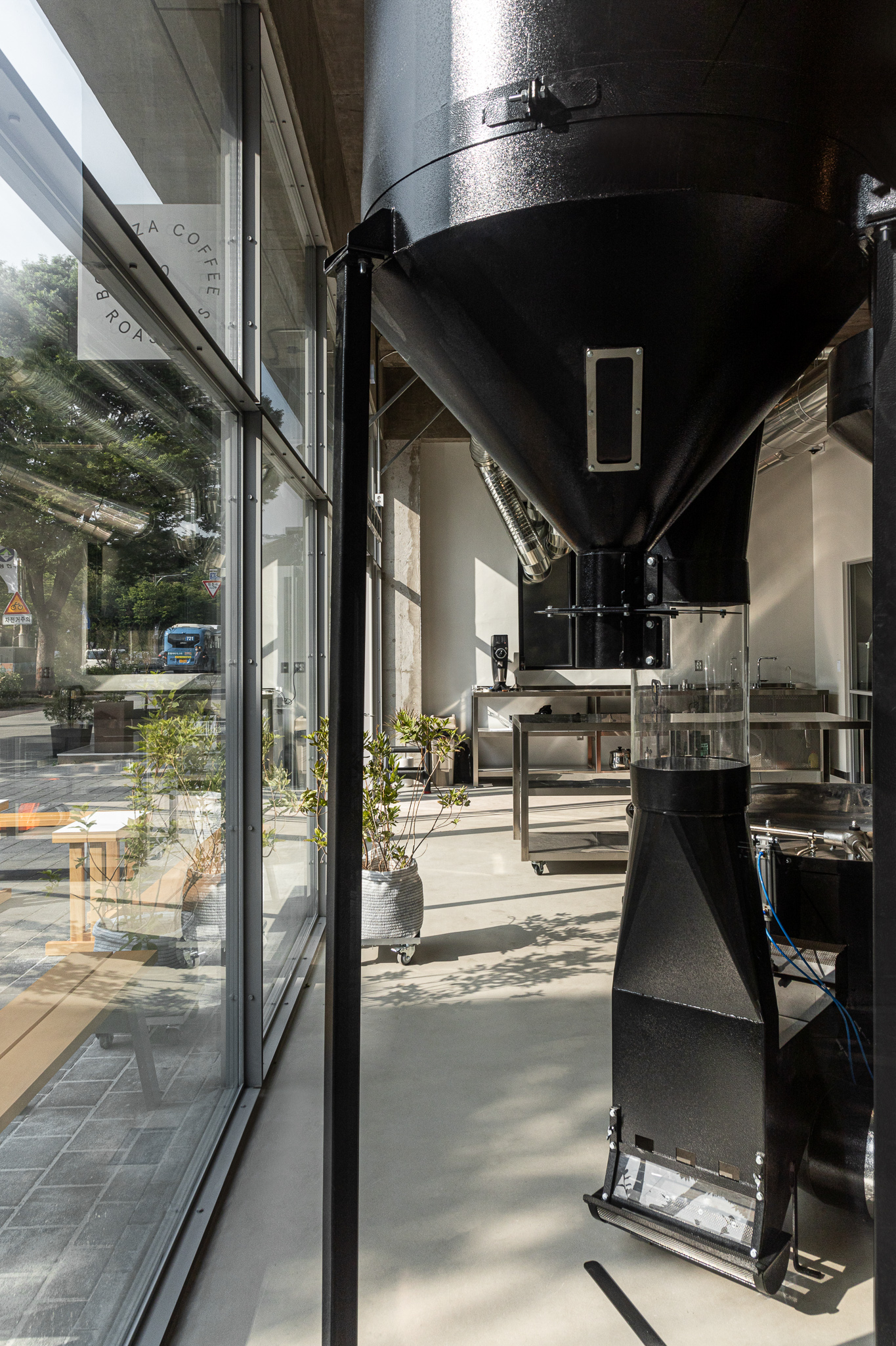 BONANZA Coffee Gunja, 2022 | studio COM