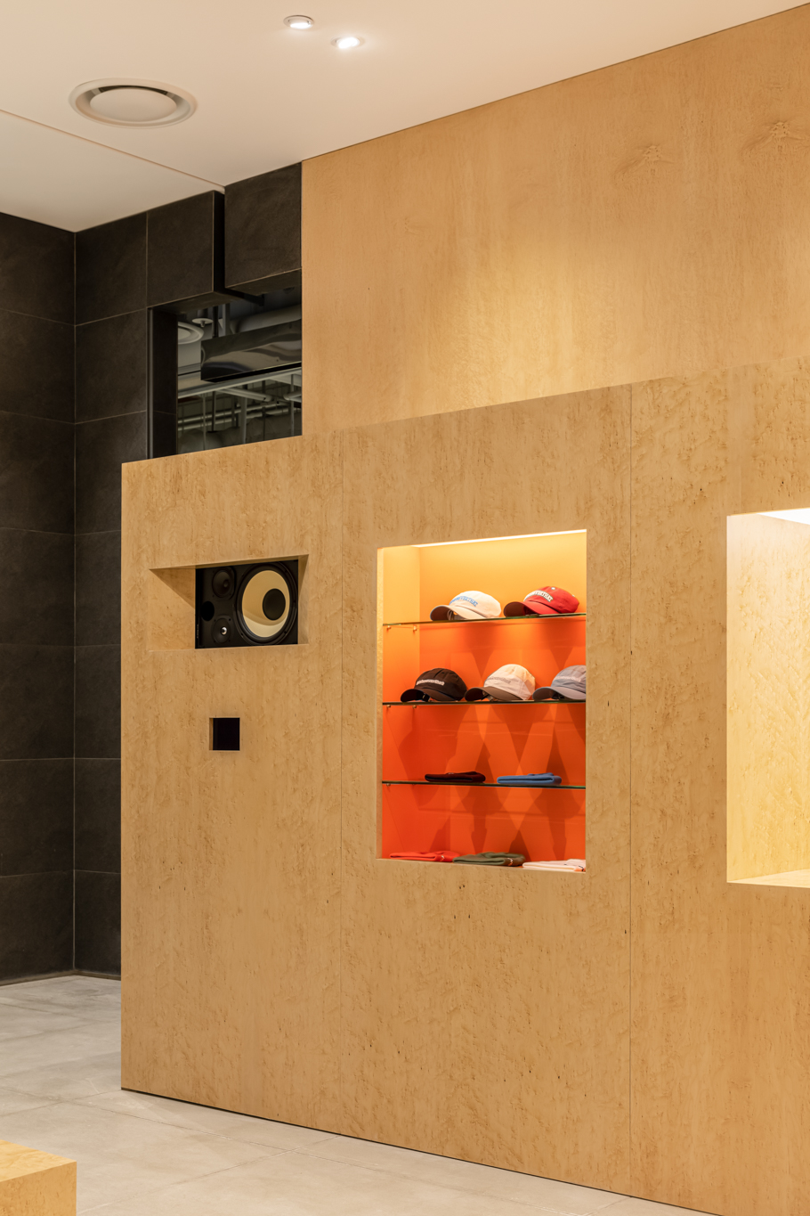 thisisneverthat® The Hyundai Seoul Store, 2021 | studio COM